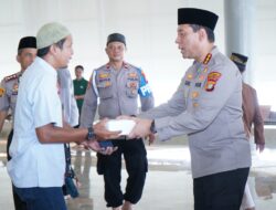 Kapolres Metro Jakarta Utara Gelar Salat Jumat Keliling di Masjid Apung An-Nur Ancol, Sampaikan Pesan Kamtibmas